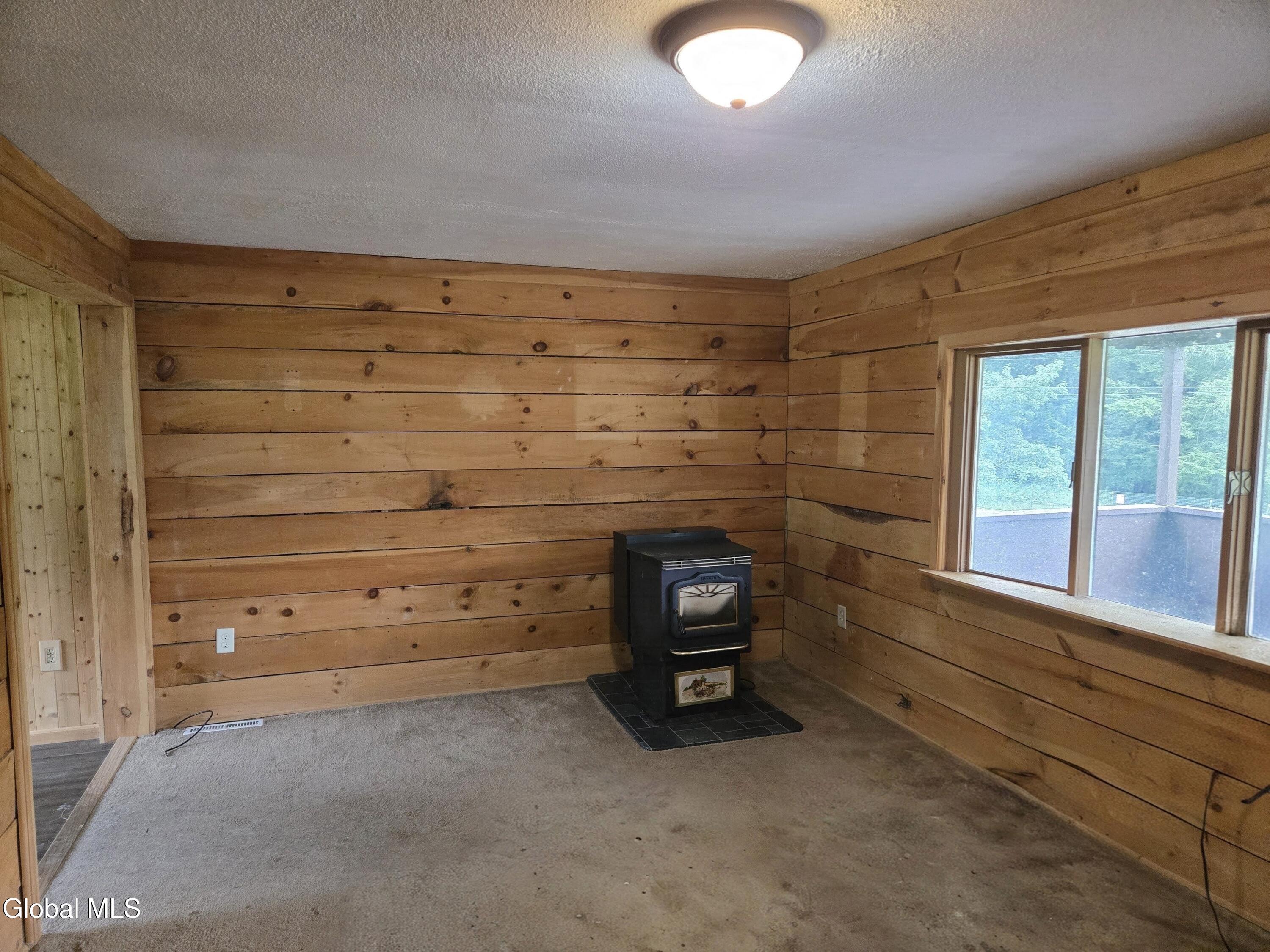 109 Blanchard Loop Gloversville NY 12078