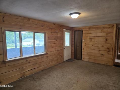 109 Blanchard Loop Gloversville NY 12078