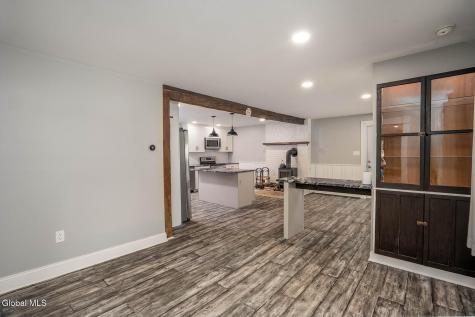 121 State Route 372 Cambridge NY 12816