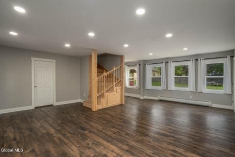 121 State Route 372 Cambridge NY 12816