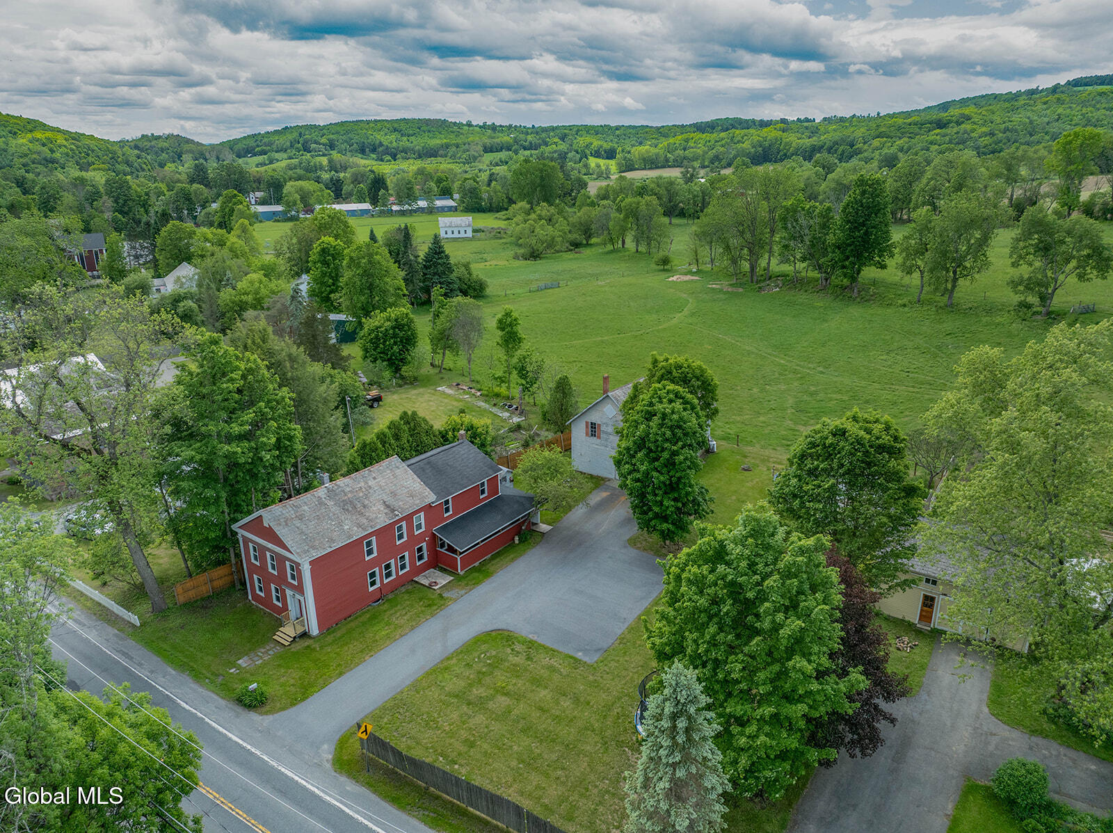 121 State Route 372 Cambridge NY 12816