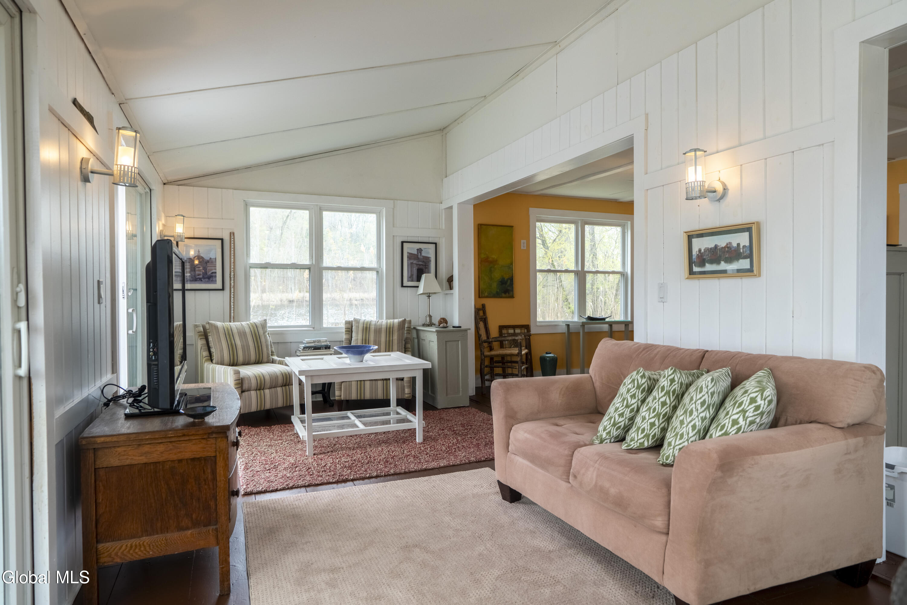 23 Poe Road Saratoga Springs NY 12866