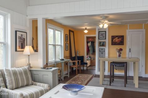 23 Poe Road Saratoga Springs NY 12866