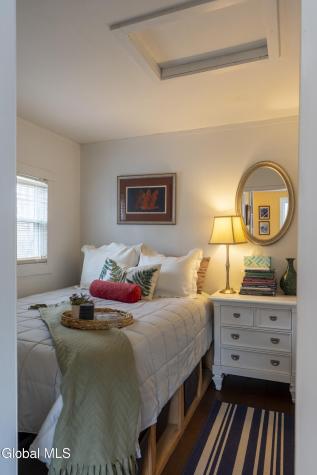 23 Poe Road Saratoga Springs NY 12866