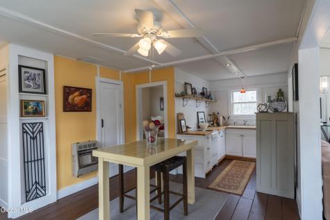 23 Poe Road Saratoga Springs NY 12866