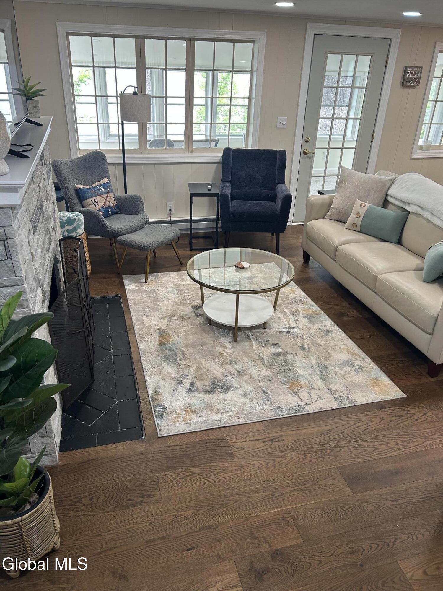 696 Ny-9p Saratoga Springs NY 12866