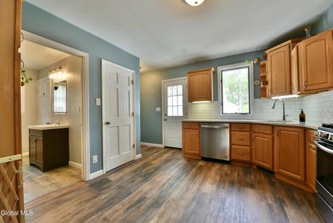 41 Van Buren Avenue Albany NY 12205