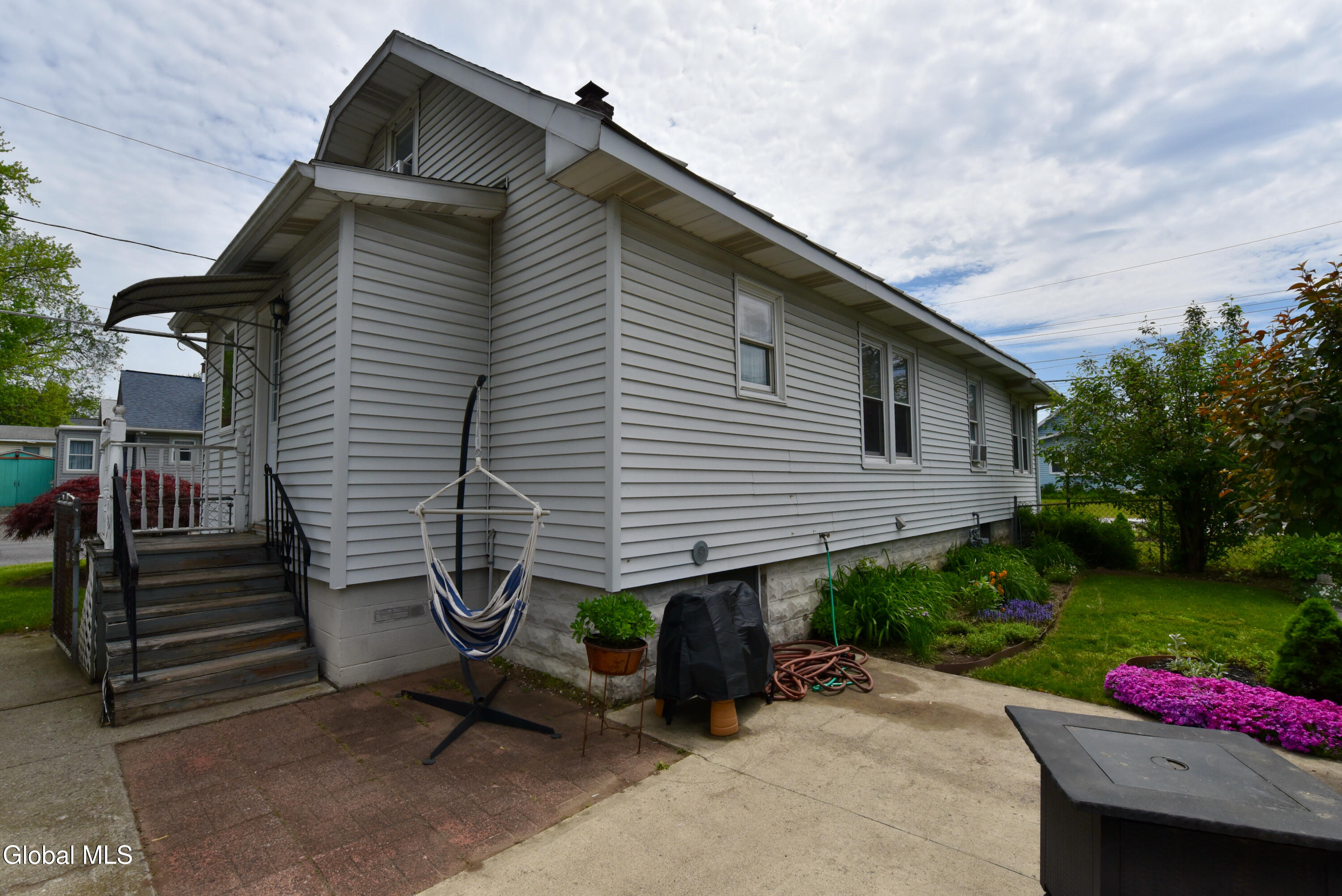 41 Van Buren Avenue Albany NY 12205