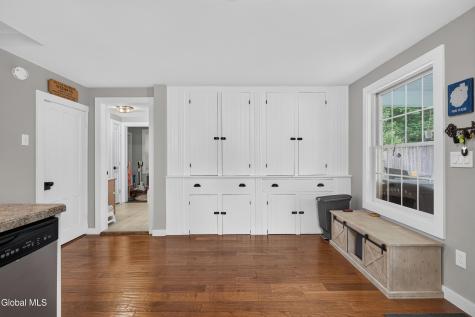 79 Maple Avenue Voorheesville NY 12186