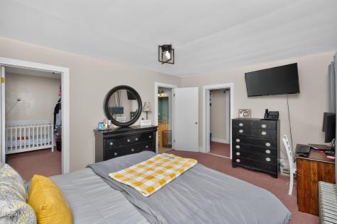 79 Maple Avenue Voorheesville NY 12186