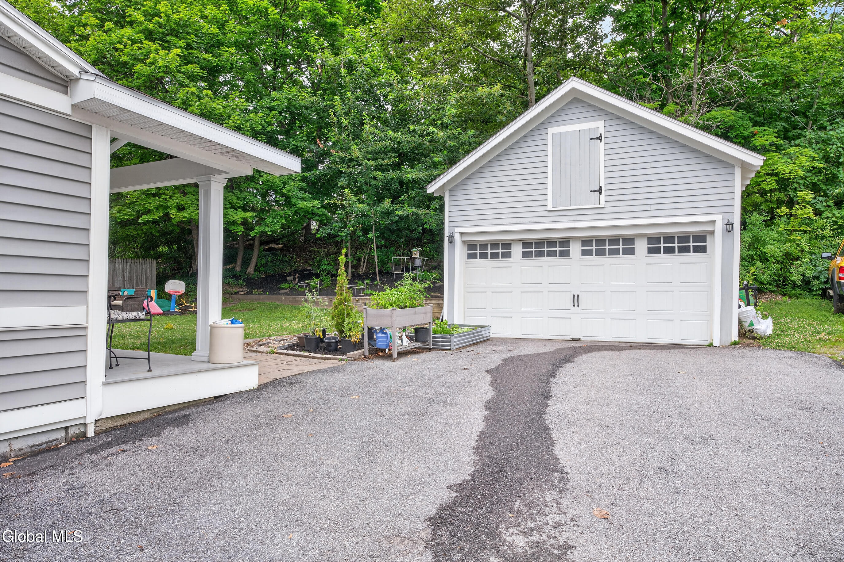 79 Maple Avenue Voorheesville NY 12186