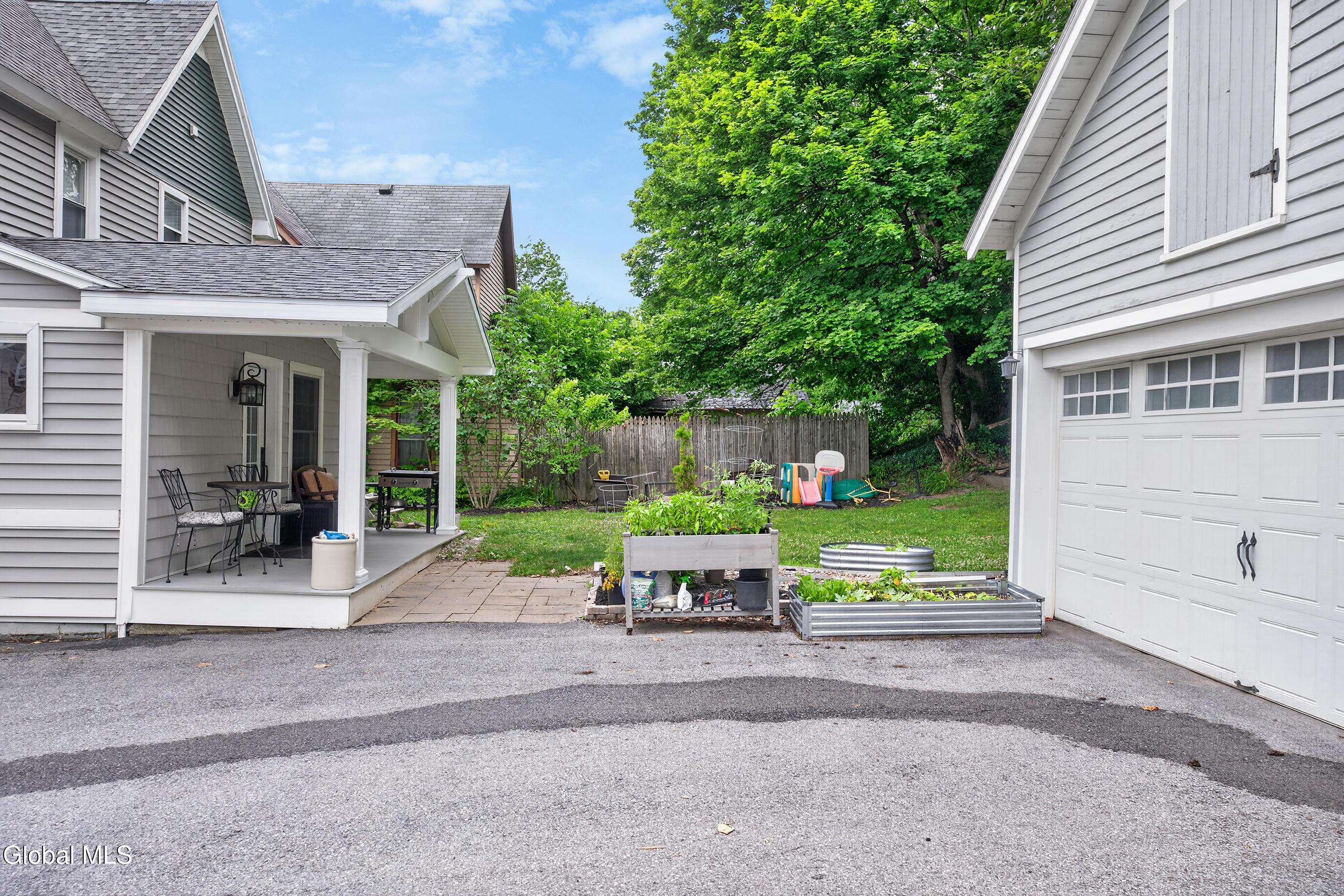 79 Maple Avenue Voorheesville NY 12186