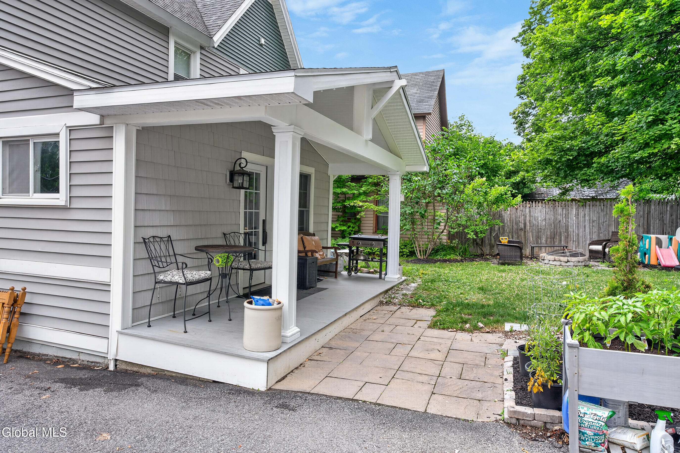 79 Maple Avenue Voorheesville NY 12186