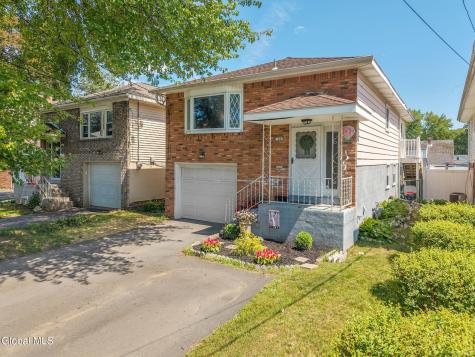 14 Warren Avenue Albany NY 12203