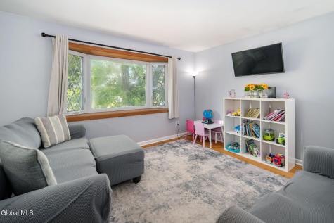 14 Warren Avenue Albany NY 12203