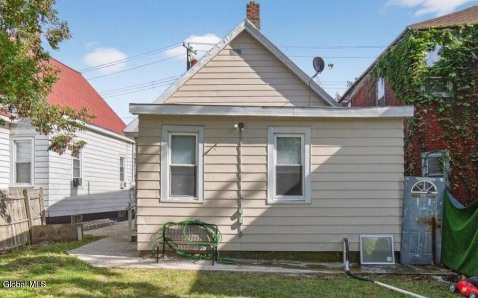 1857 Foster Avenue Schenectady NY 12308