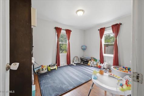 9 Sumter Avenue Guilderland NY 12203