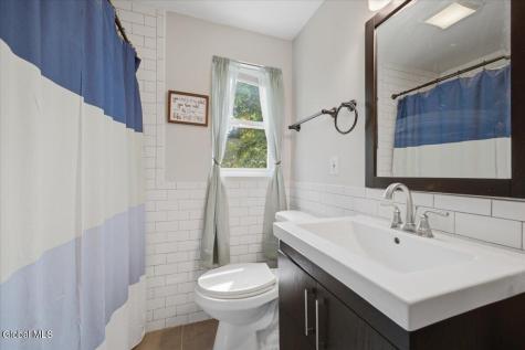 9 Sumter Avenue Guilderland NY 12203