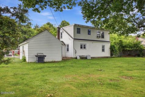 9 Sumter Avenue Guilderland NY 12203
