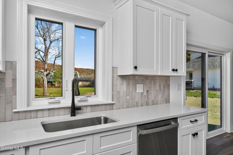 103 Ulrich Drive Rotterdam Junction NY 12150