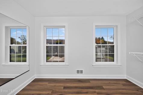 103 Ulrich Drive Rotterdam Junction NY 12150