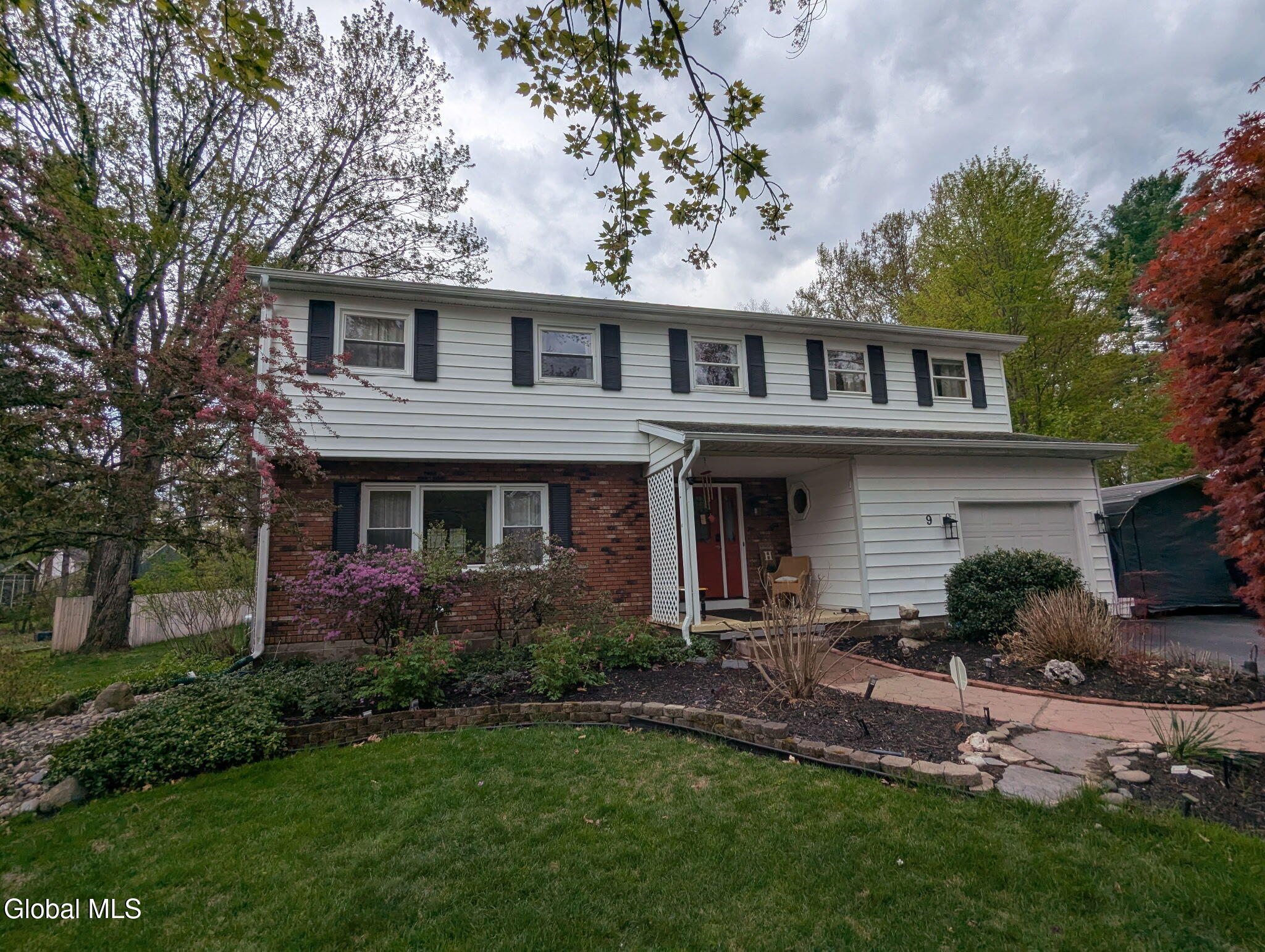 9 Hopeful Lane Gansevoort NY 12831