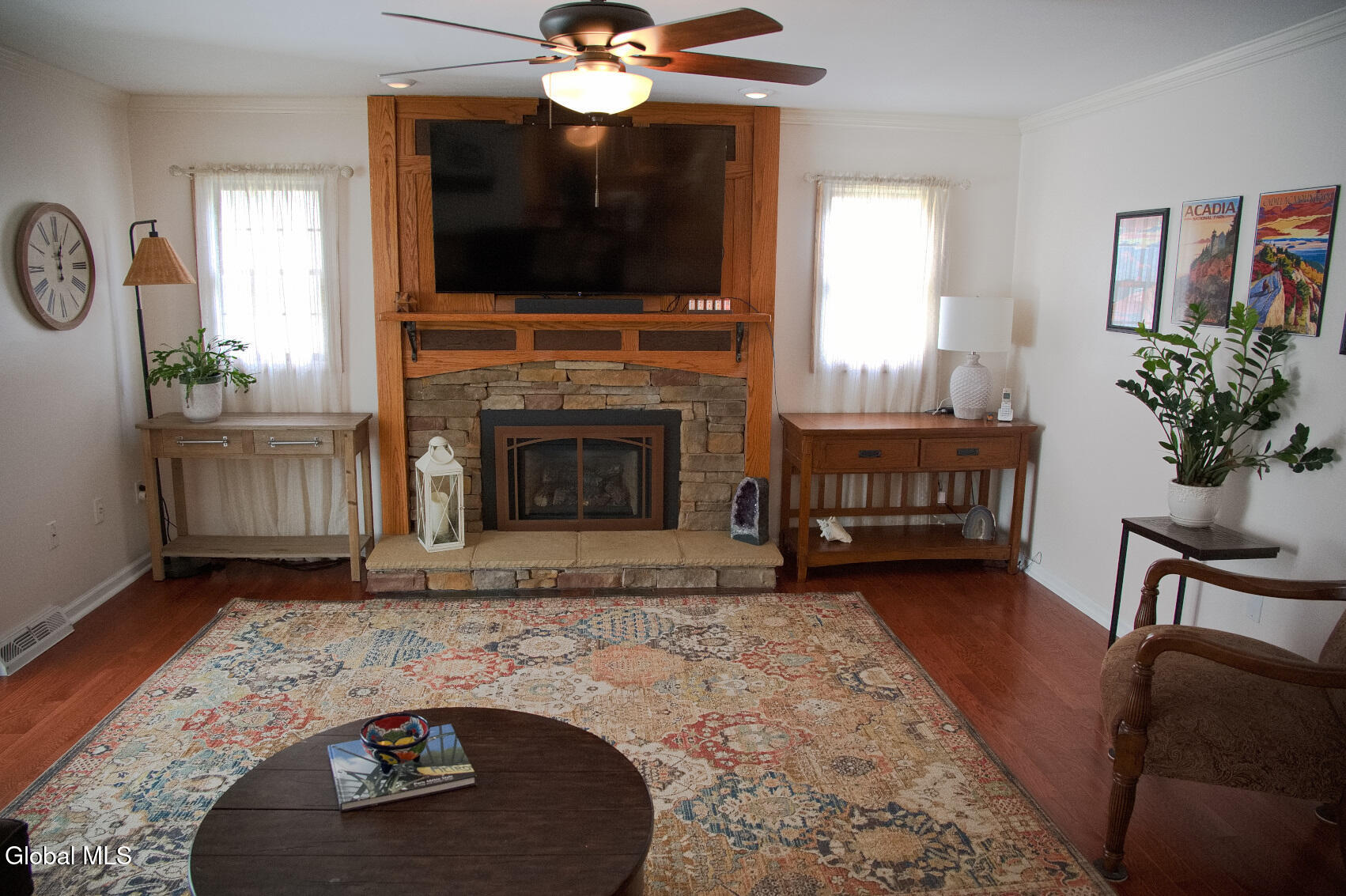 9 Hopeful Lane Gansevoort NY 12831
