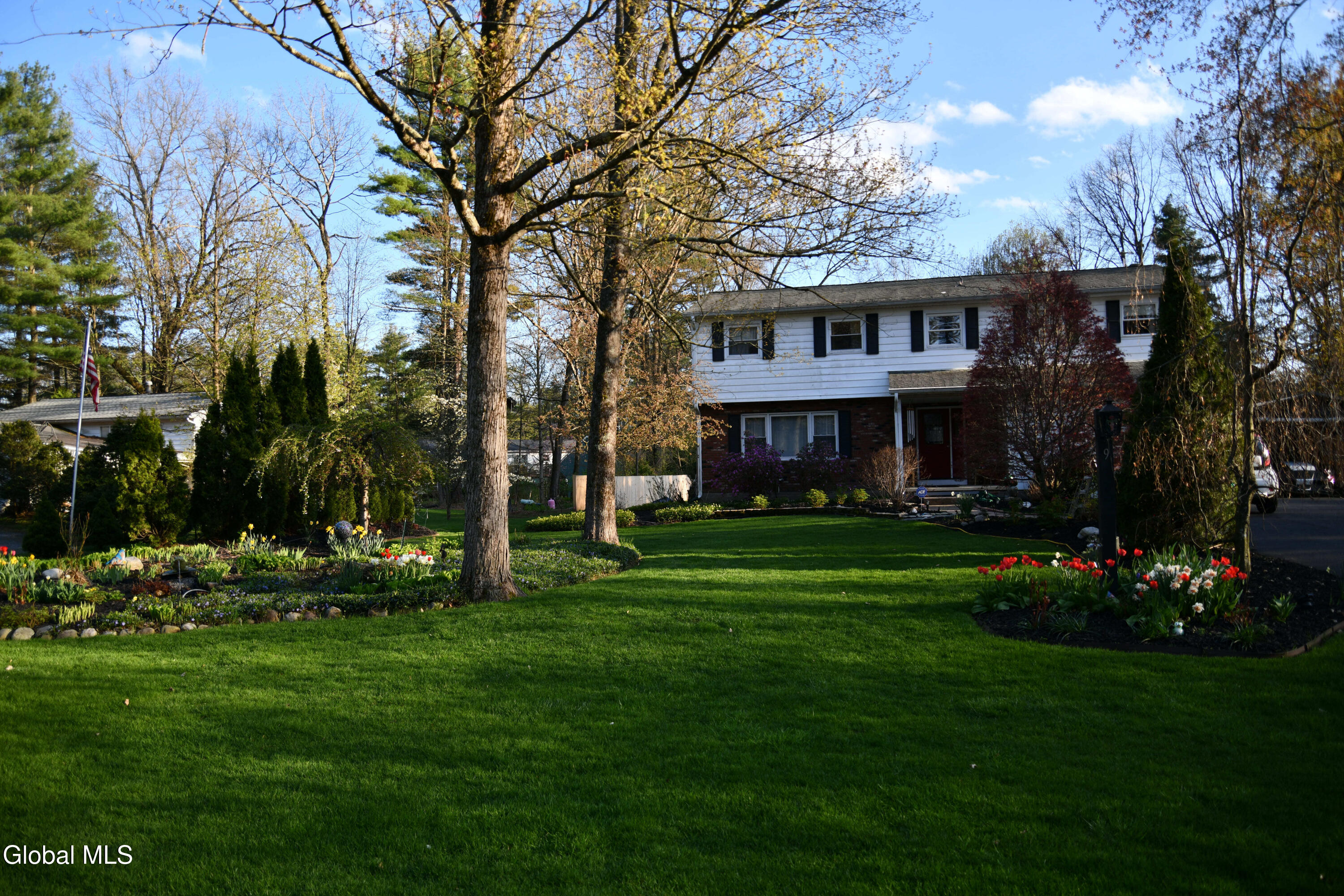 9 Hopeful Lane Gansevoort NY 12831