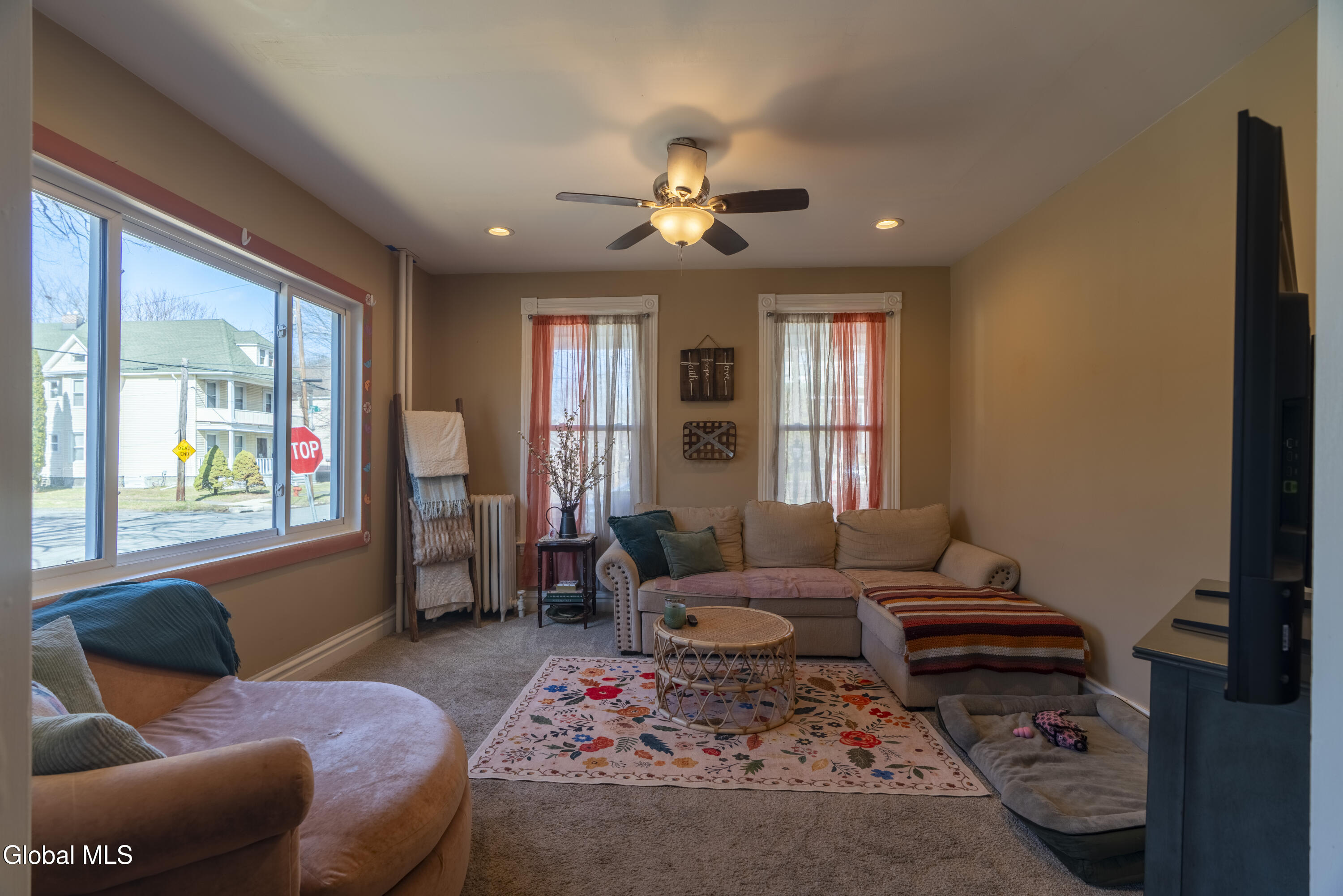 16 Fonda Avenue Troy NY 12180