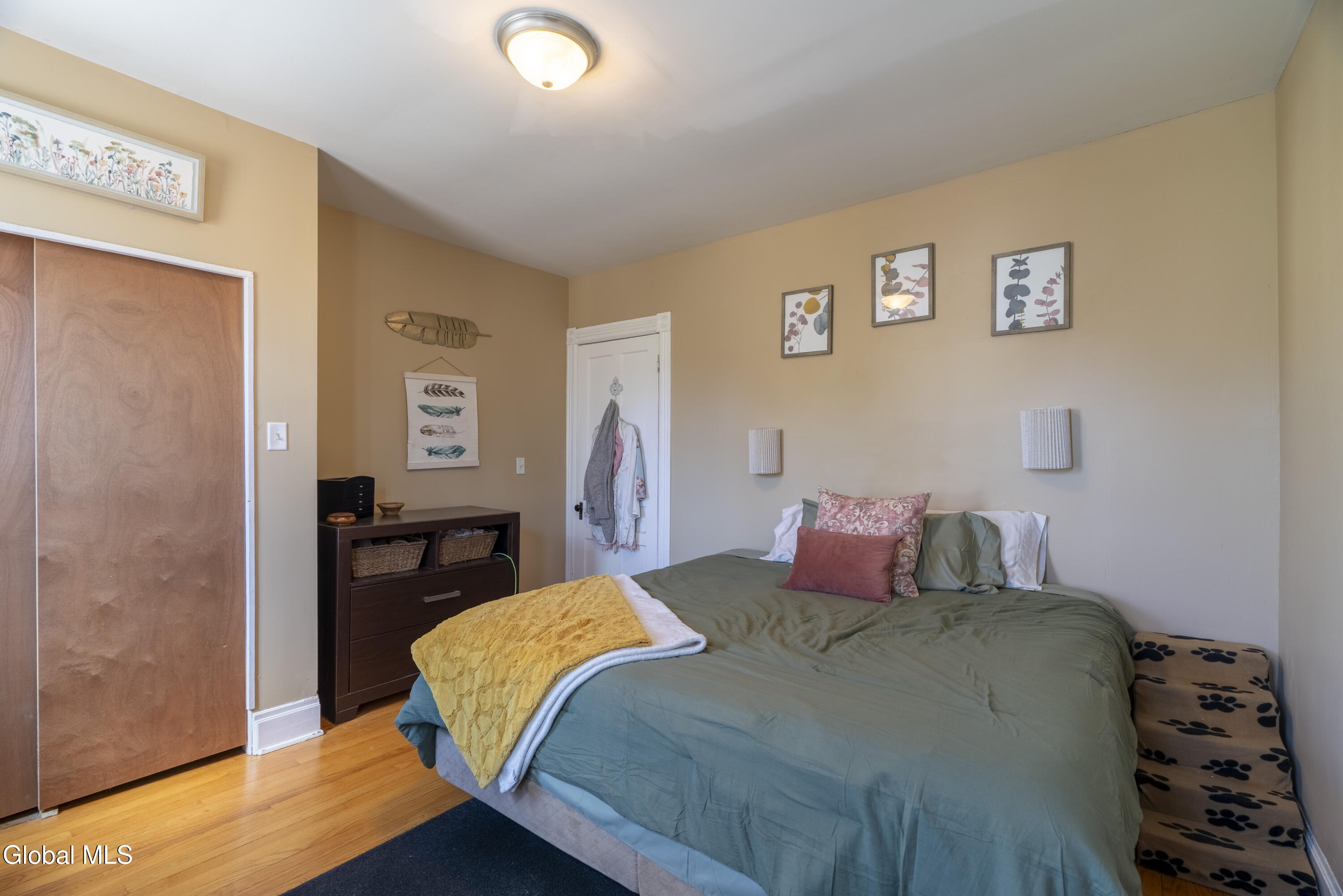 16 Fonda Avenue Troy NY 12180