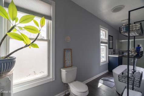 16 Fonda Avenue Troy NY 12180