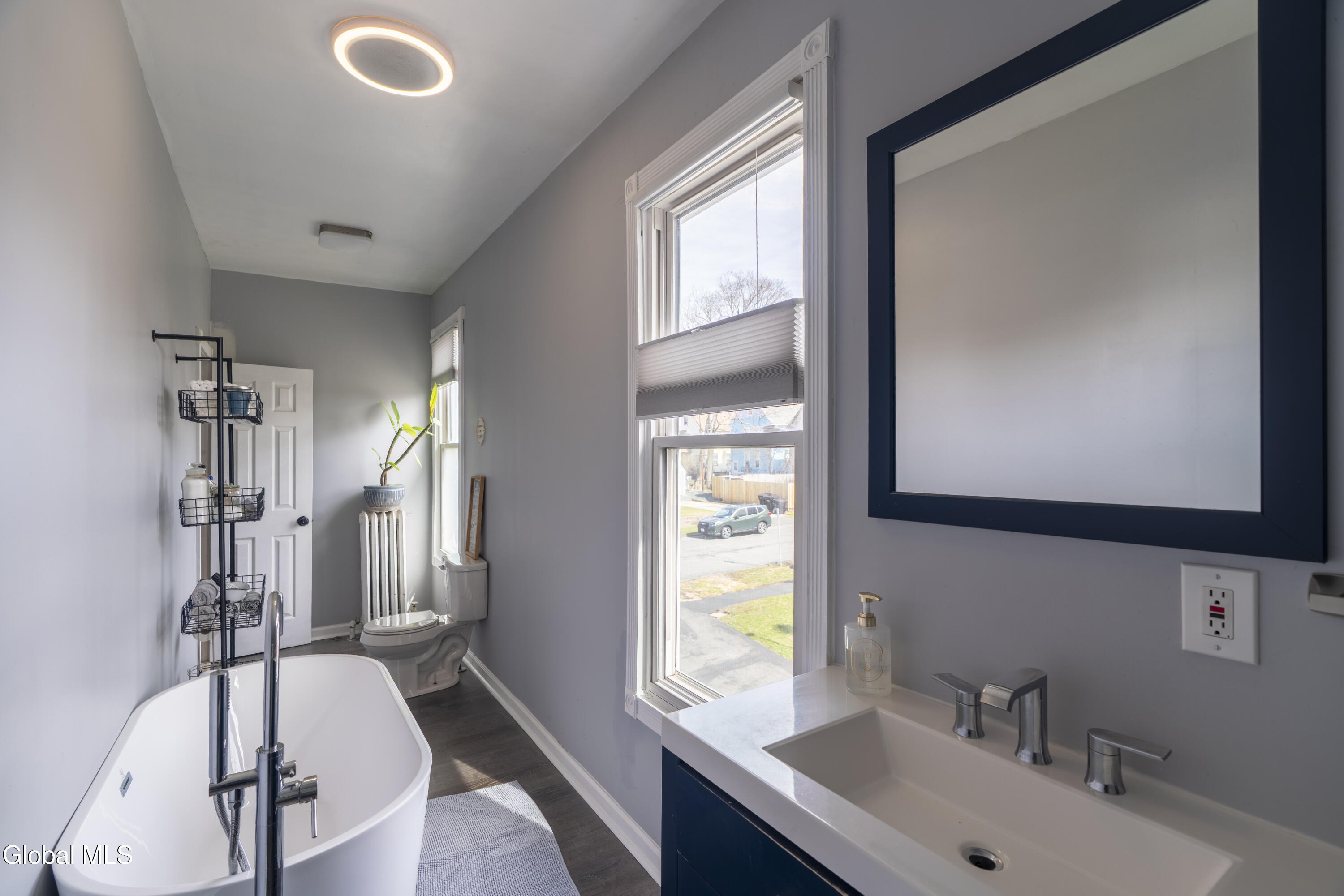16 Fonda Avenue Troy NY 12180