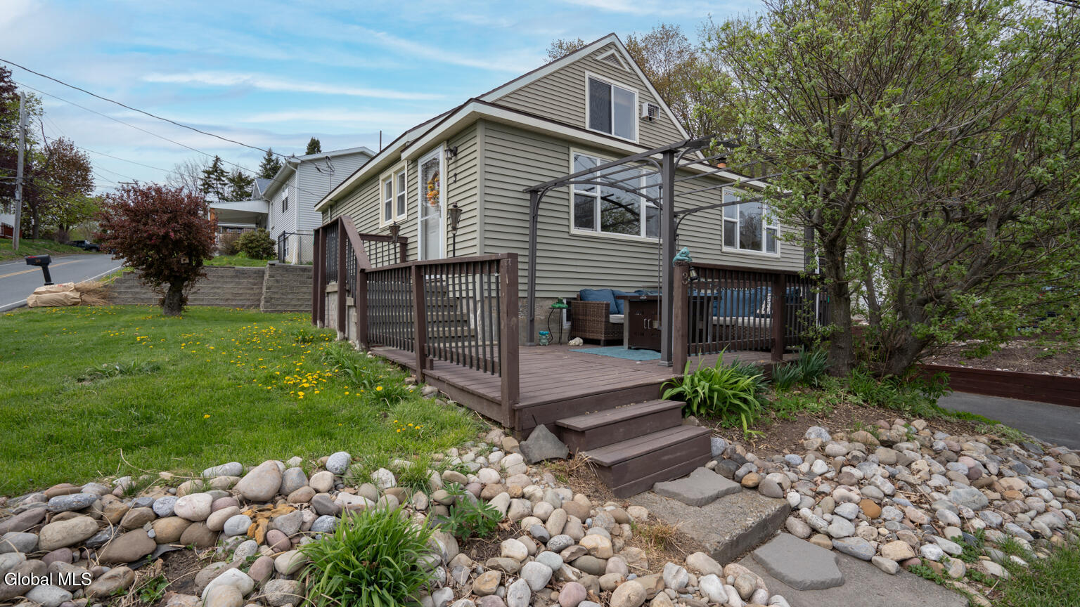 3 Lakeshore Drive Wynantskill NY 12198