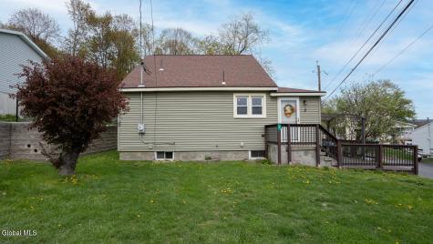 3 Lakeshore Drive Wynantskill NY 12198