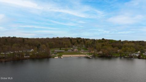 3 Lakeshore Drive Wynantskill NY 12198