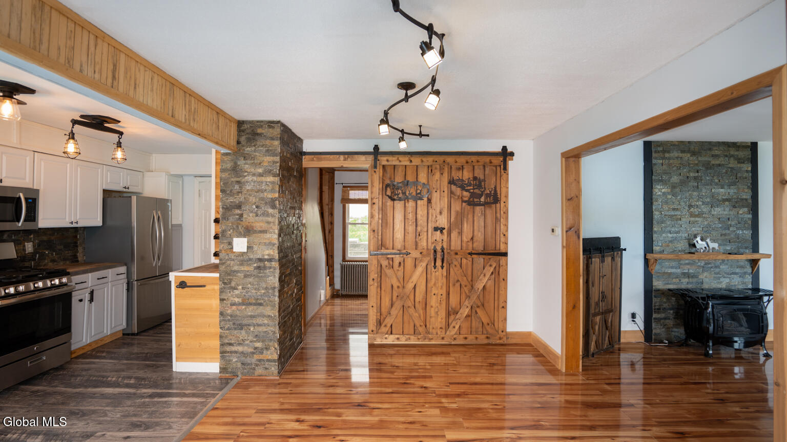 3 Lakeshore Drive Wynantskill NY 12198