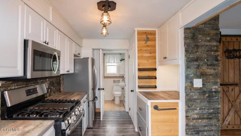 3 Lakeshore Drive Wynantskill NY 12198