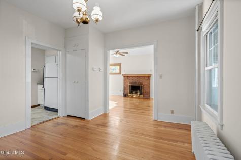 70 Pinewood Avenue Albany NY 12208