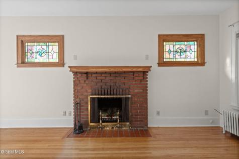 70 Pinewood Avenue Albany NY 12208