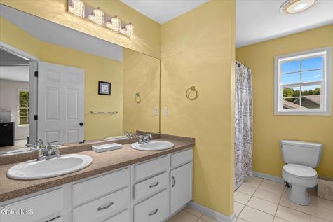 6 Lenca Court Wilton NY 12831