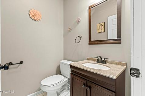 6 Lenca Court Wilton NY 12831