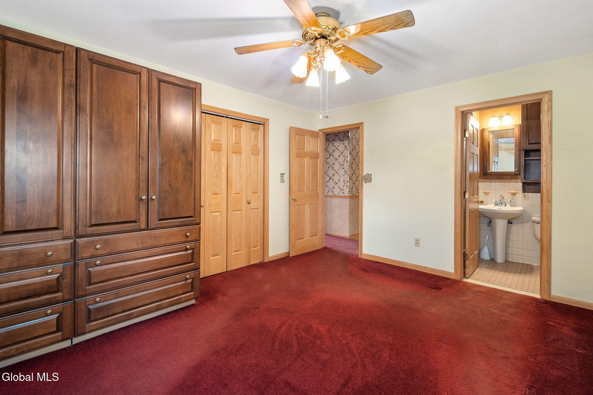 14 Ledgewood Drive Albany NY 12205