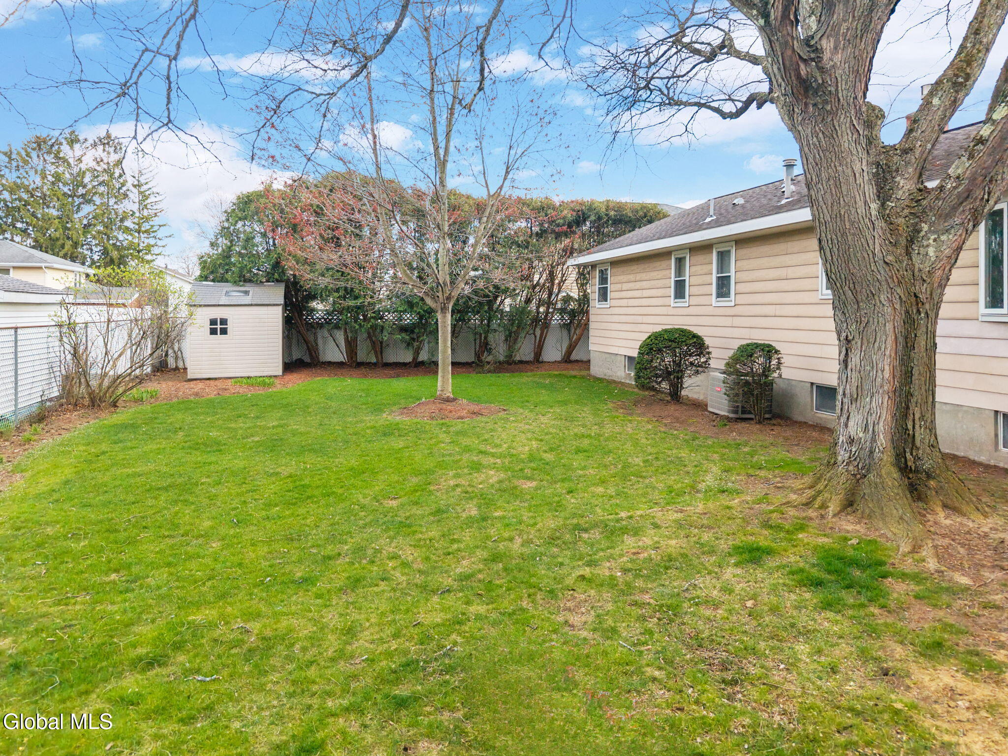 14 Ledgewood Drive Albany NY 12205