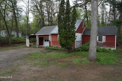8 Scout Road Gansevoort NY 12831