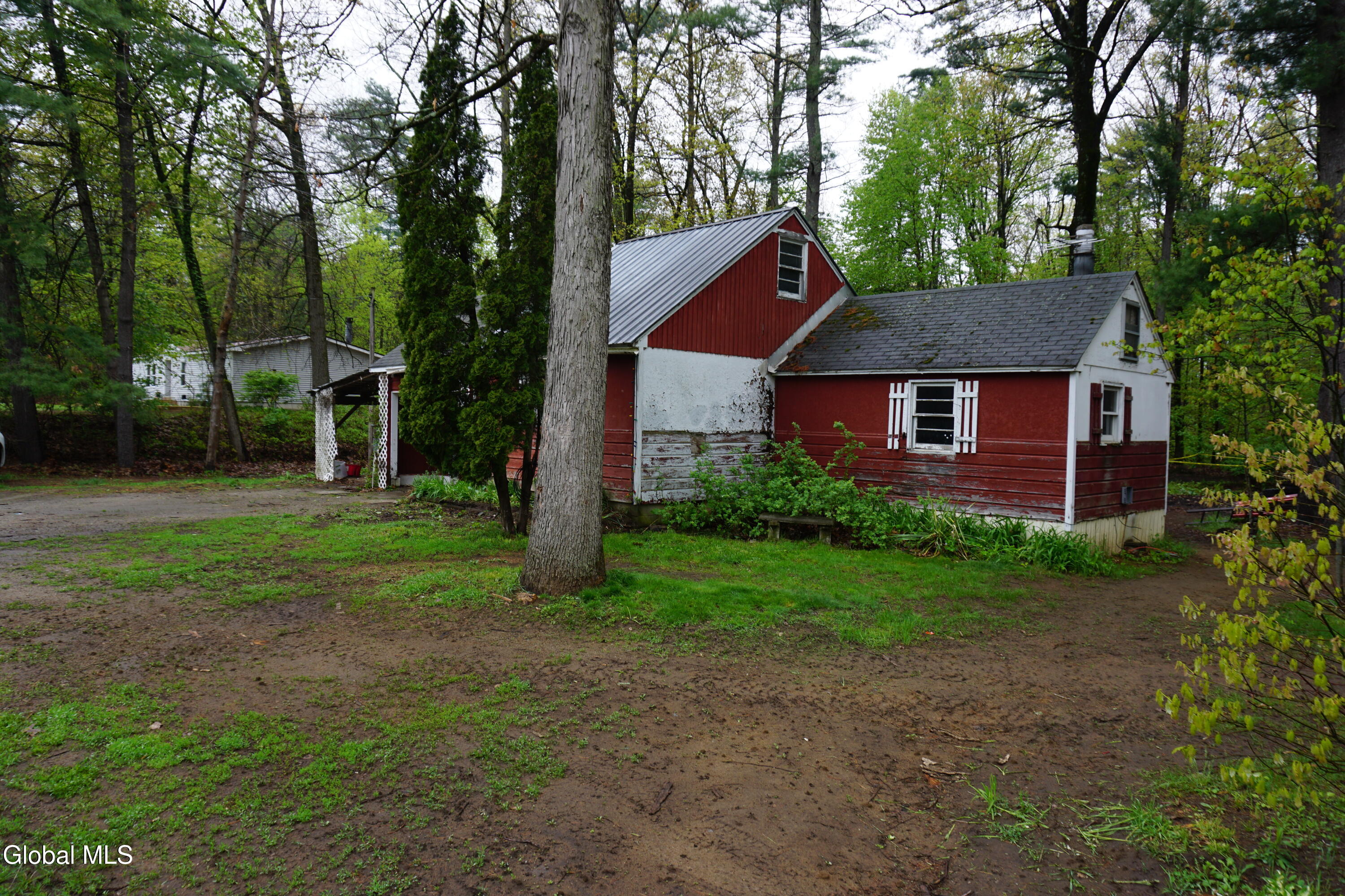 8 Scout Road Gansevoort NY 12831