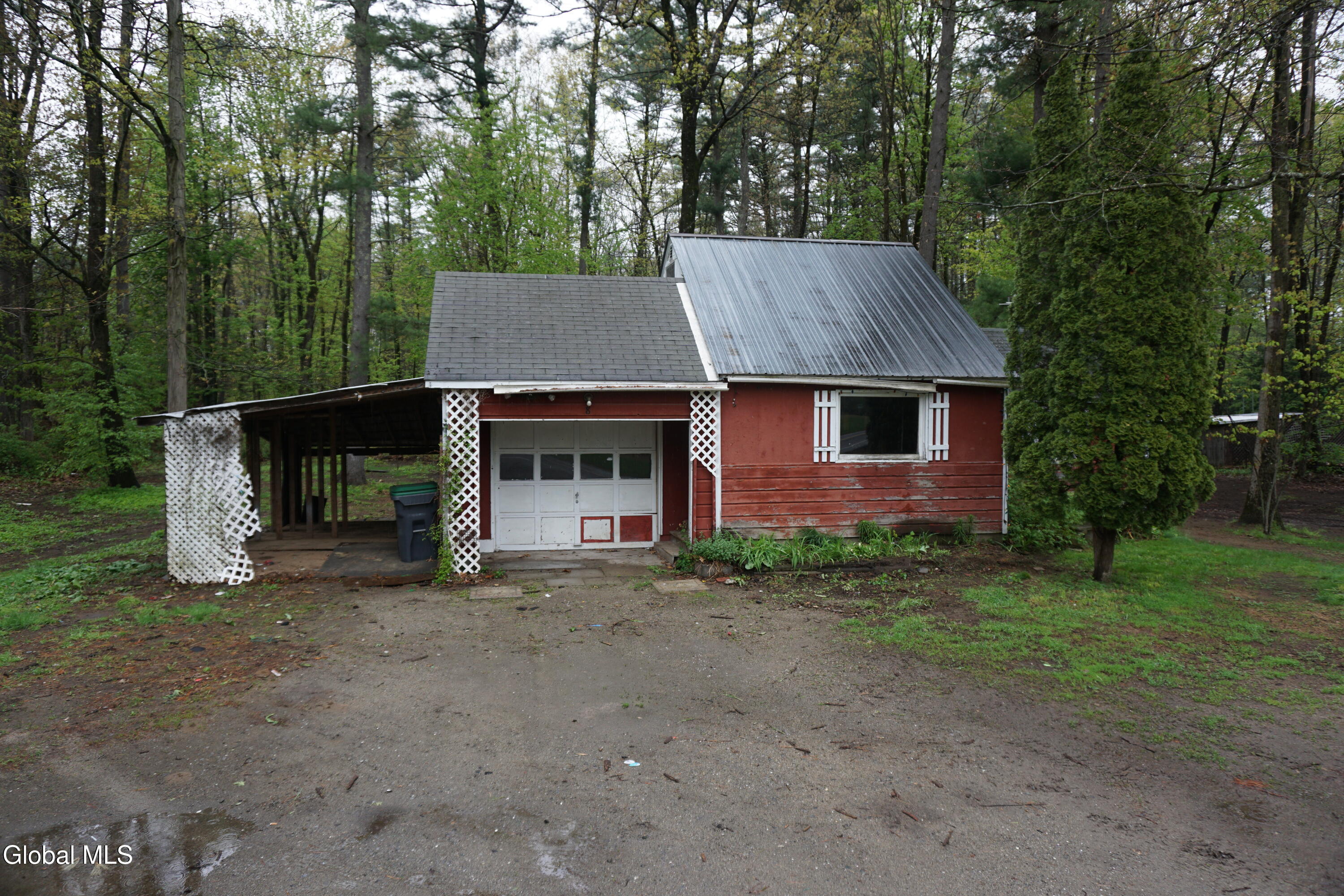 8 Scout Road Gansevoort NY 12831