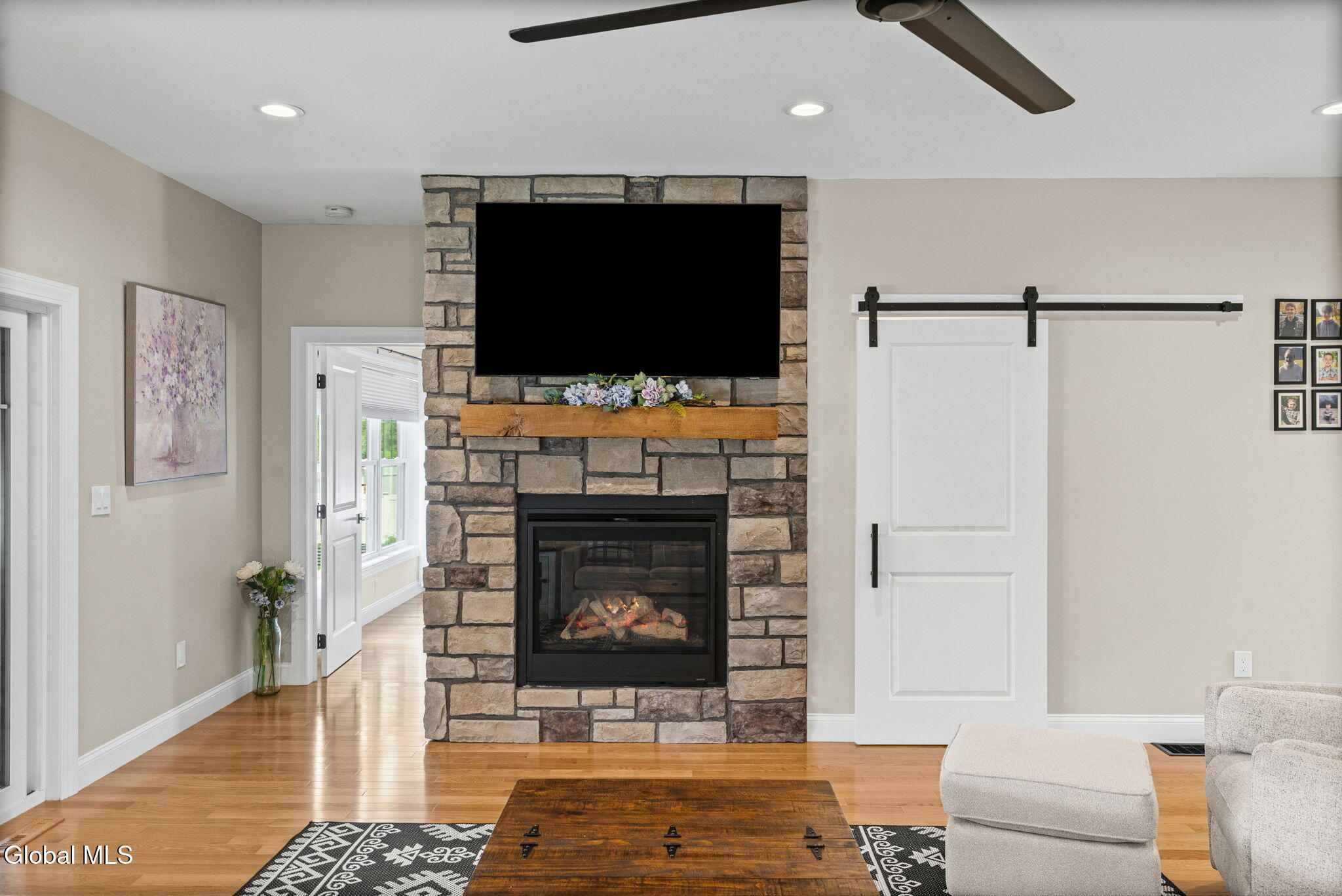 1 Londonderry Way Colonie NY 12309