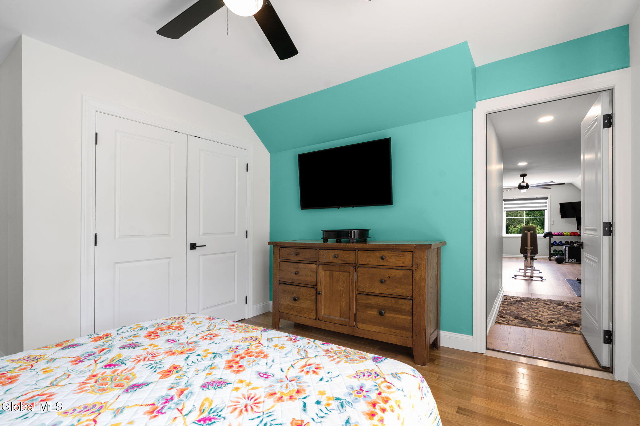 1 Londonderry Way Colonie NY 12309