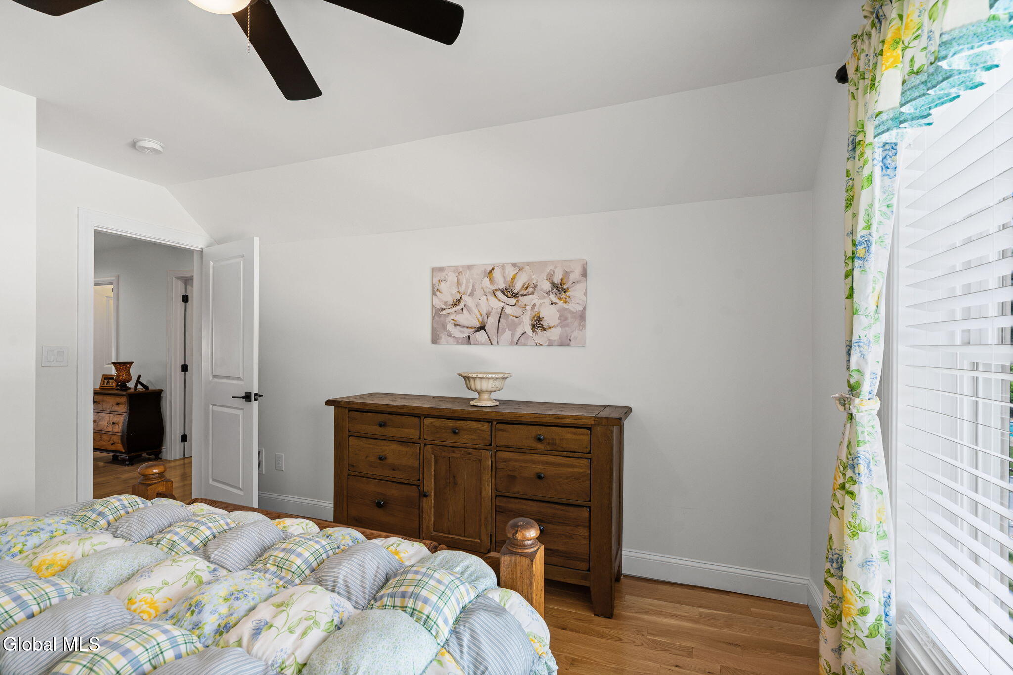 1 Londonderry Way Colonie NY 12309