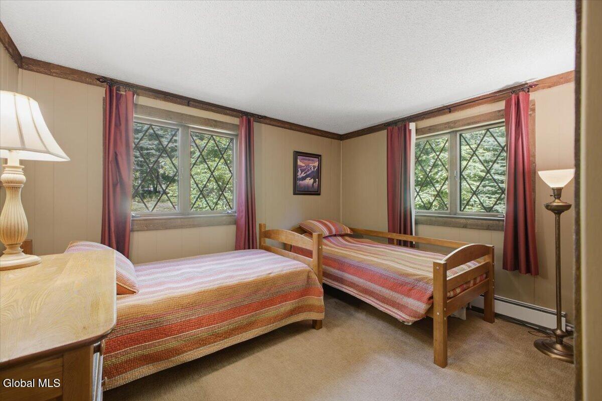 31 Chatiemac Trail North Creek NY 12853